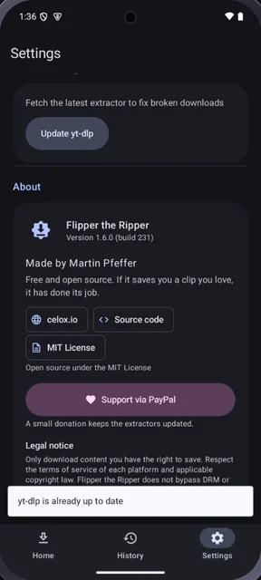 Flipper the Ripper: Einstellungen mit dem Knopf zum Nachladen des Extraktors, darunter der Über-Bereich mit Version, Quellcode-Verweis und Lizenz sowie die Rückmeldung, dass yt-dlp bereits aktuell ist