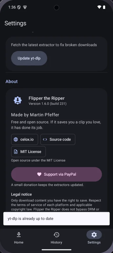 Flipper the Ripper: Einstellungen mit dem Knopf zum Nachladen des Extraktors, darunter der Über-Bereich mit Version, Quellcode-Verweis und Lizenz sowie die Rückmeldung, dass yt-dlp bereits aktuell ist